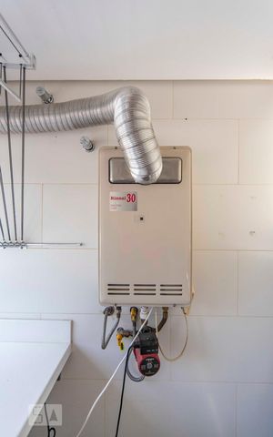 Apartamento à venda com 150m², 3 quartos e 3 vagas Apartamento à venda com 150m², 3 quartos e 3 vagasAquecedor