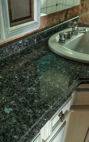 Casa à venda com 442m², 5 quartos e 4 vagasBanheiro