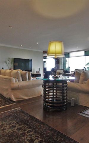 Apartamento à venda com 520m², 4 quartos e 4 vagasSala