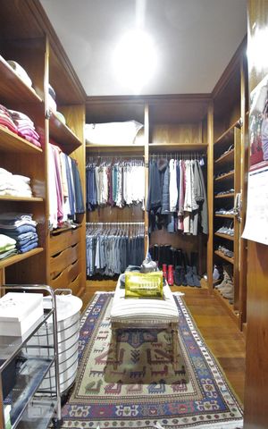 Apartamento à venda com 520m², 4 quartos e 4 vagasCloset