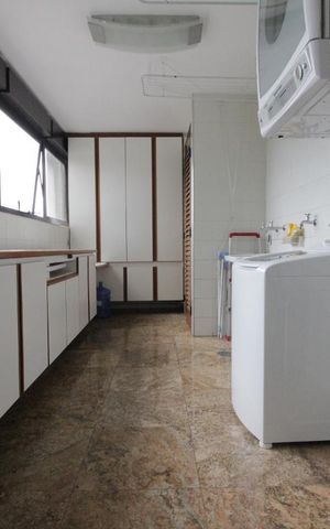 Apartamento à venda com 520m², 4 quartos e 4 vagasÁrea de serviço