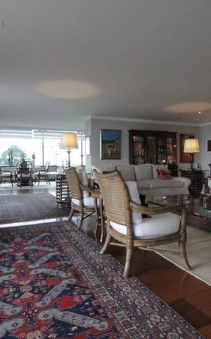 Apartamento à venda com 520m², 4 quartos e 4 vagasSala