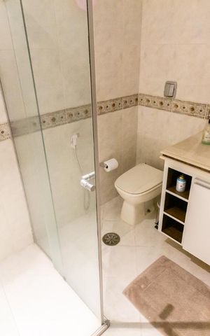 Apartamento à venda com 90m², 3 quartos e 1 vaga Apartamento à venda com 90m², 3 quartos e 1 vagaBanheiro