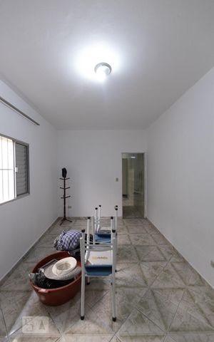 Casa para alugar com 126m², 2 quartos e 1 vaga Casa para alugar com 126m², 2 quartos e 1 vagaQuarto Reversível