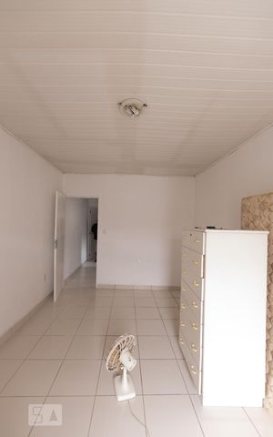 Casa para alugar com 126m², 2 quartos e 1 vaga Casa para alugar com 126m², 2 quartos e 1 vagaQuarto 1