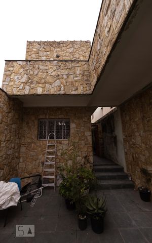 Casa para alugar com 126m², 2 quartos e 1 vaga Casa para alugar com 126m², 2 quartos e 1 vagaGaragem