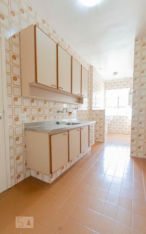 Apartamento à venda com 70m², 2 quartos e 1 vagaCozinha