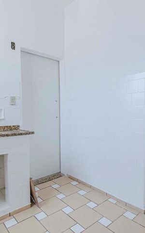 Apartamento à venda com 70m², 2 quartos e sem vagaCozinha