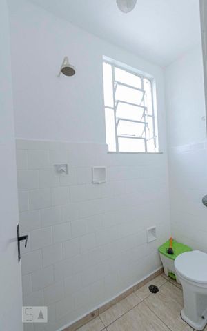 Apartamento à venda com 70m², 2 quartos e sem vagaBanheiro de Serviço