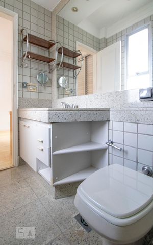 Apartamento à venda com 305m², 4 quartos e 3 vagasSuíte