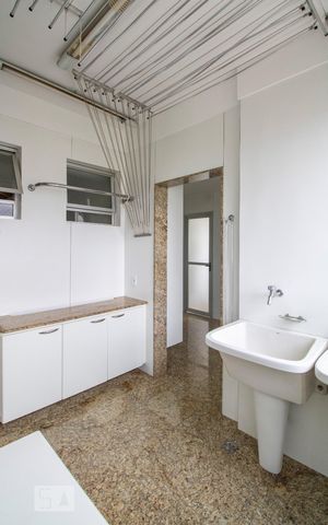 Apartamento à venda com 305m², 4 quartos e 3 vagasÁrea de Serviço