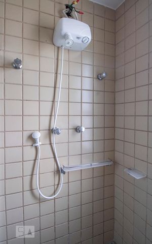 Apartamento à venda com 305m², 4 quartos e 3 vagasBanheiro Social