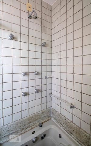 Apartamento à venda com 305m², 4 quartos e 3 vagasSuíte