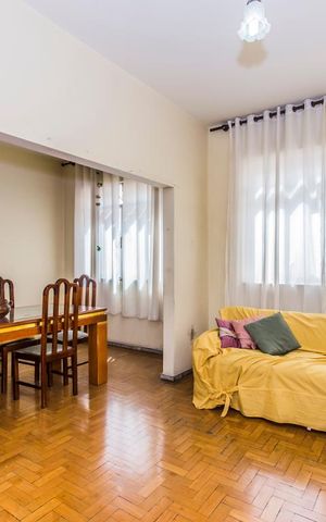 Apartamento à venda com 132m², 3 quartos e 1 vaga Apartamento à venda com 132m², 3 quartos e 1 vagaSala