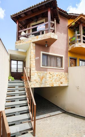 Casa à venda com 160m², 3 quartos e sem vagaFachada