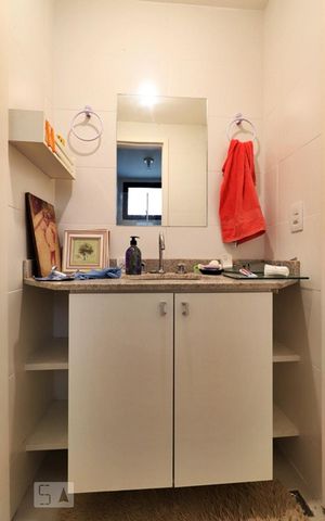 Casa de condomínio à venda com 165m², 3 quartos e 2 vagasBanheiro Suíte 1 e 2