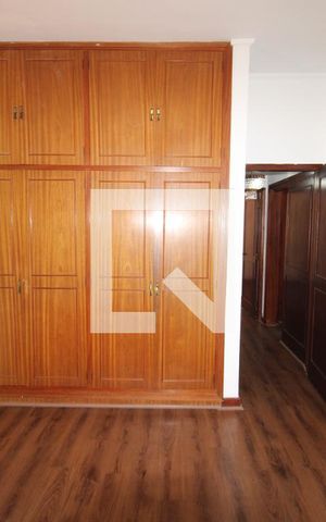 Casa à venda com 500m², 5 quartos e 4 vagasQuarto 4