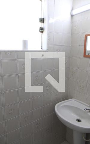 Casa à venda com 500m², 5 quartos e 4 vagasÁrea de Serviço - Banheiro