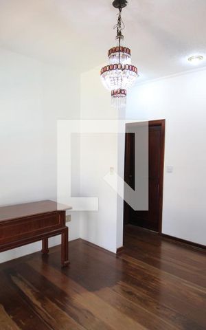 Casa à venda com 500m², 5 quartos e 4 vagasSala 2