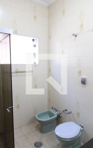 Casa à venda com 500m², 5 quartos e 4 vagasBanheiro