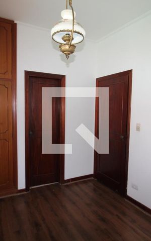 Casa à venda com 500m², 5 quartos e 4 vagasQuarto 1