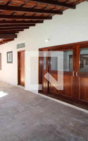 Casa à venda com 500m², 5 quartos e 4 vagasÁrea Comum
