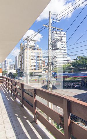 Apartamento à venda com 171m², 3 quartos e 2 vagas Apartamento à venda com 171m², 3 quartos e 2 vagasSacada