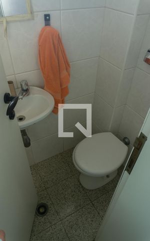 Apartamento à venda com 253m², 3 quartos e 3 vagasBanheiro de Serviço