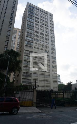 Apartamento à venda com 253m², 3 quartos e 3 vagasFachada