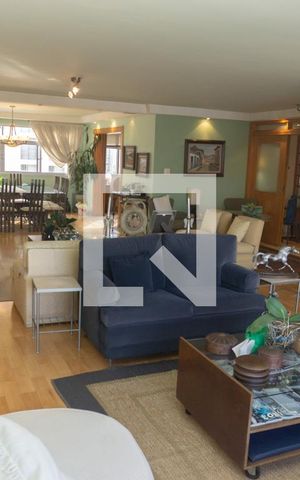 Apartamento à venda com 253m², 3 quartos e 3 vagasSala