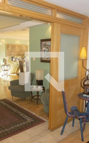 Apartamento à venda com 253m², 3 quartos e 3 vagasSala