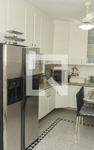 Apartamento à venda com 253m², 3 quartos e 3 vagasCozinha