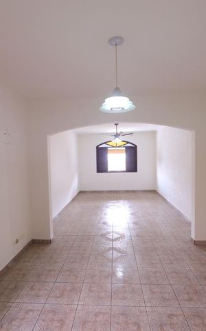 Casa para alugar com 300m², 3 quartos e 1 vagaSala