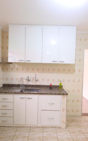 Casa para alugar com 300m², 3 quartos e 1 vagaCozinha
