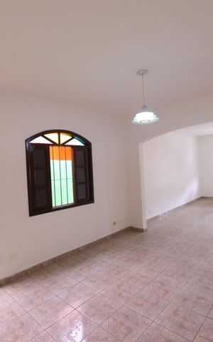Casa para alugar com 300m², 3 quartos e 1 vagaSala