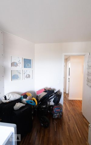 Apartamento para alugar com 164m², 4 quartos e 3 vagas Apartamento para alugar com 164m², 4 quartos e 3 vagasQuarto
