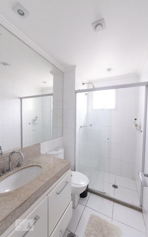 Apartamento para alugar com 164m², 4 quartos e 3 vagas Apartamento para alugar com 164m², 4 quartos e 3 vagasBanheiro da Suíte 3