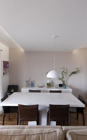 Apartamento para alugar com 164m², 4 quartos e 3 vagas Apartamento para alugar com 164m², 4 quartos e 3 vagasSala