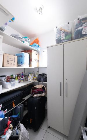 Apartamento para alugar com 164m², 4 quartos e 3 vagas Apartamento para alugar com 164m², 4 quartos e 3 vagasQuarto de Serviço/Dispensa