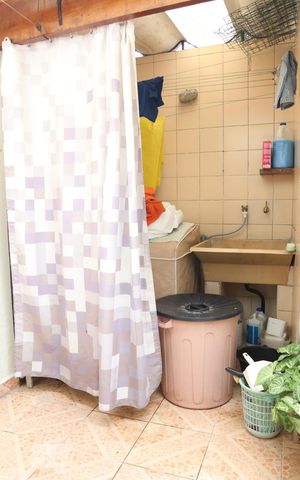 Casa à venda com 174m², 3 quartos e 2 vagasÁrea de Serviço