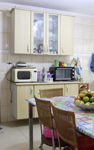 Casa à venda com 174m², 3 quartos e 2 vagasCozinha