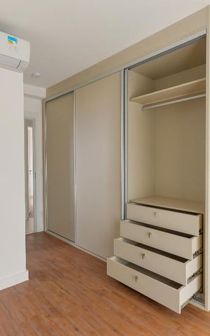 Apartamento à venda com 100m², 3 quartos e 2 vagas Apartamento à venda com 100m², 3 quartos e 2 vagasSuíte