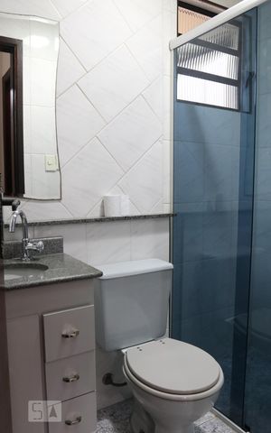 Apartamento para alugar com 70m², 2 quartos e 2 vagasBanheiro