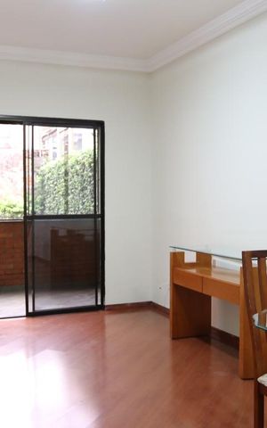 Apartamento para alugar com 70m², 2 quartos e 2 vagasSala