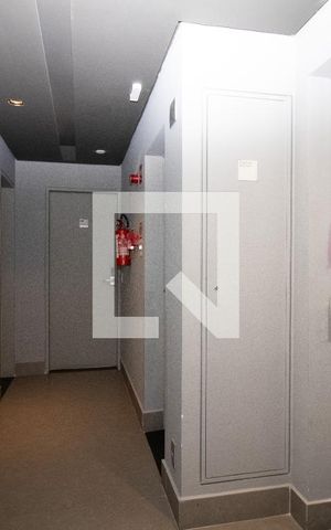 Apartamento para alugar com 53m², 1 quarto e 1 vagaHall do andar 