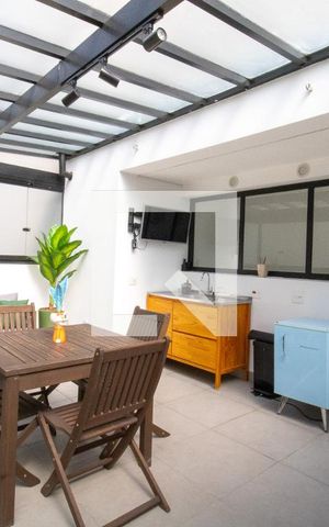 Apartamento para alugar com 53m², 1 quarto e 1 vagaPiso superior- estar com sofá 
