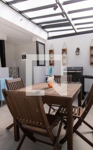 Apartamento para alugar com 53m², 1 quarto e 1 vagaPiso superior- messe jantar 