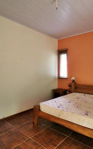 Casa de condomínio à venda com 105m², 3 quartos e sem vagaSuíte
