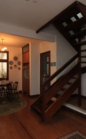 Casa para alugar com 170m², 4 quartos e 2 vagasSala