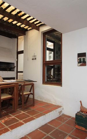 Casa para alugar com 170m², 4 quartos e 2 vagasChurrasqueira